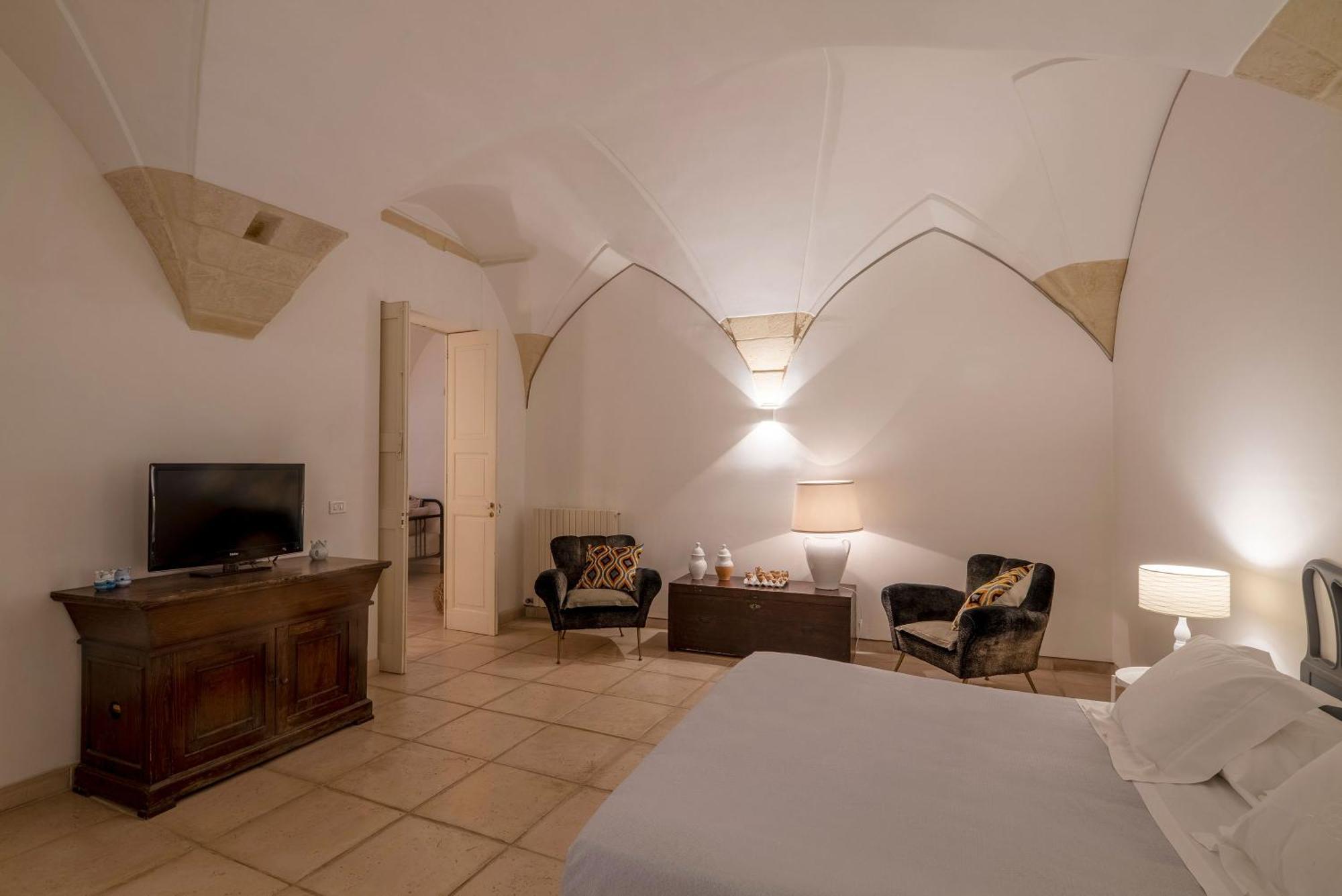 Corte Dei Romiti Apartment - Lecce Selection Exteriör bild